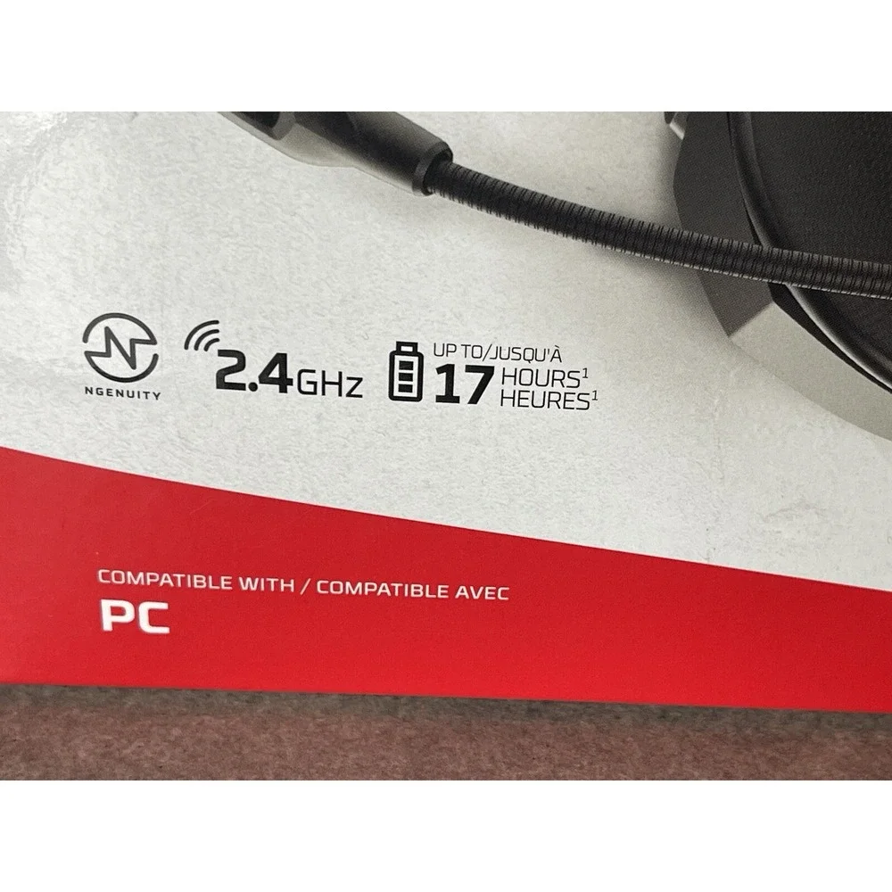 HyperX Cloud Stinger Core Wireless Headphones with Mic , Black New , Sealed